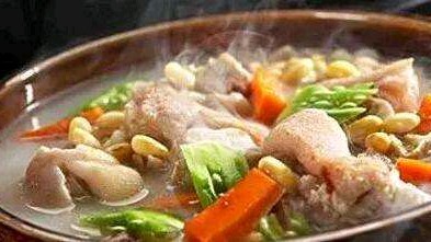 经常锻炼大量出汗要补充维生素吗,运动很容易出汗是好事还是坏事