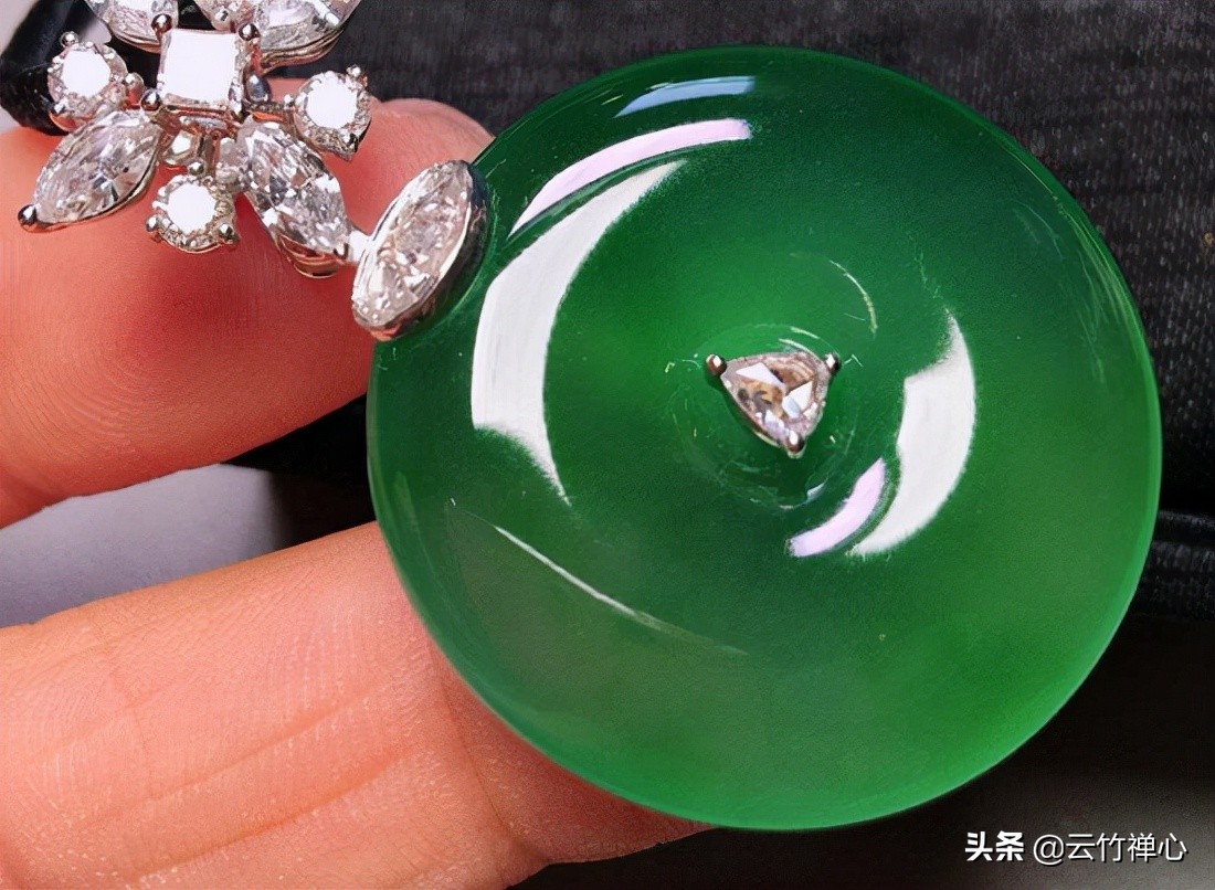 b+c货翡翠鉴别特征,染色翡翠是b货还是c货