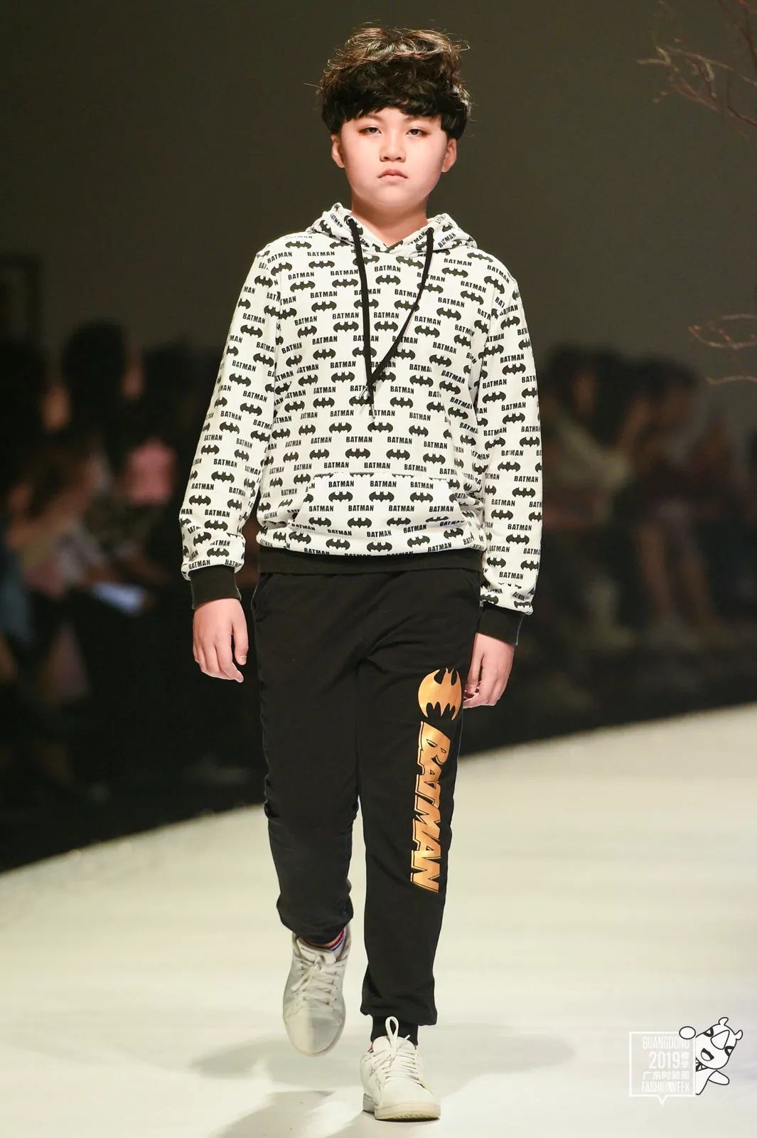 “新秀王”童装联合大秀首秀广东时装周，开启时尚创意产业“培训+”新模式