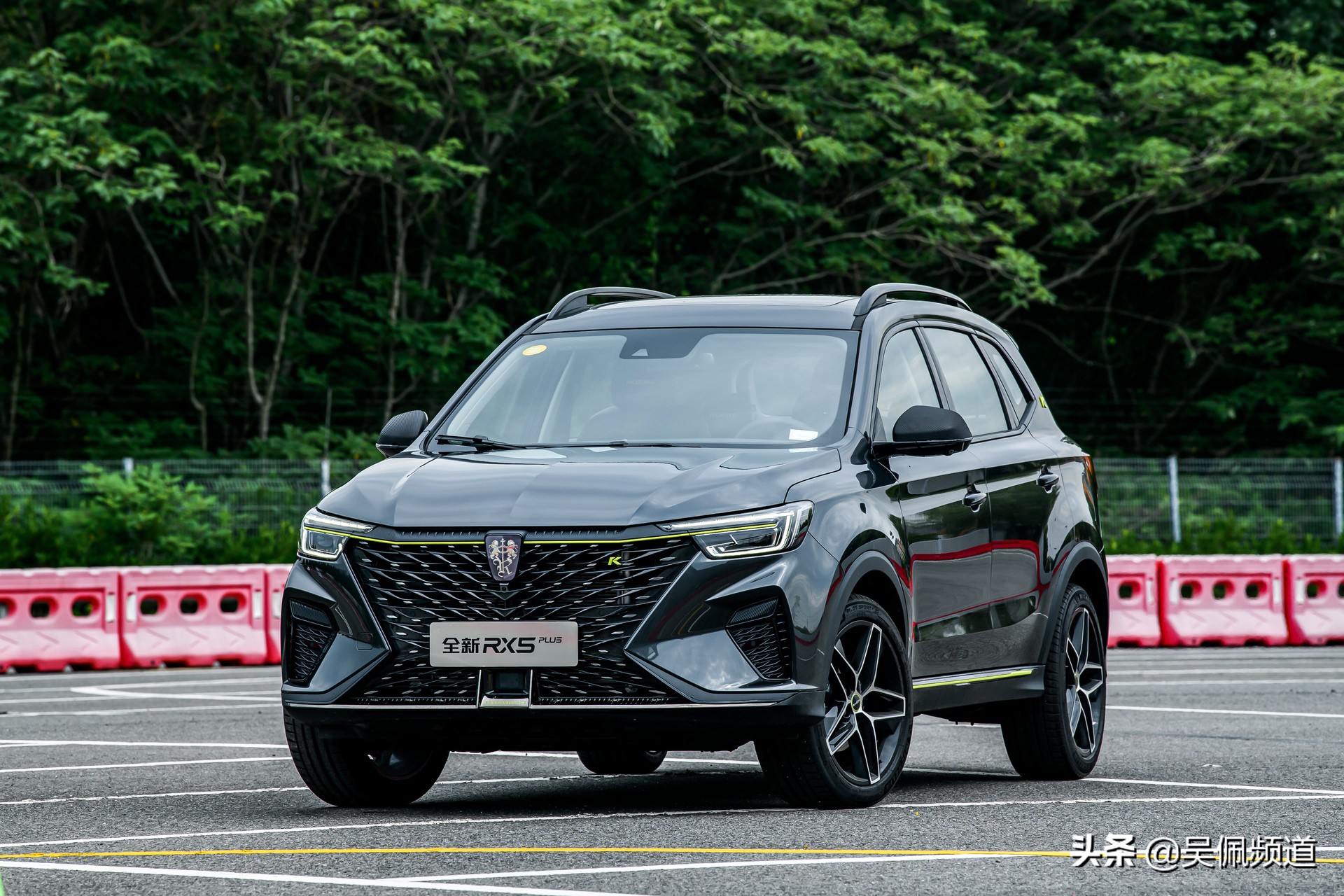 suv长安cs75plus是否值得购买,长安suvcs75plus和x5