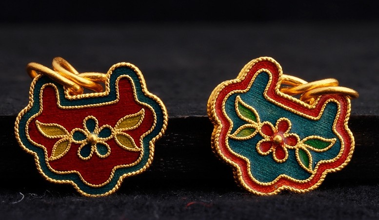 用一根针辨别黄金真假,北平黄金怎么辨别真假