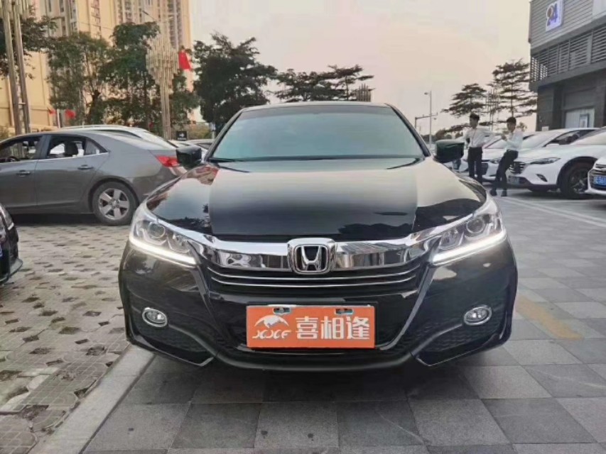 低首付分期汽车需要什么手续,低首付分期购车不限征信车还便宜