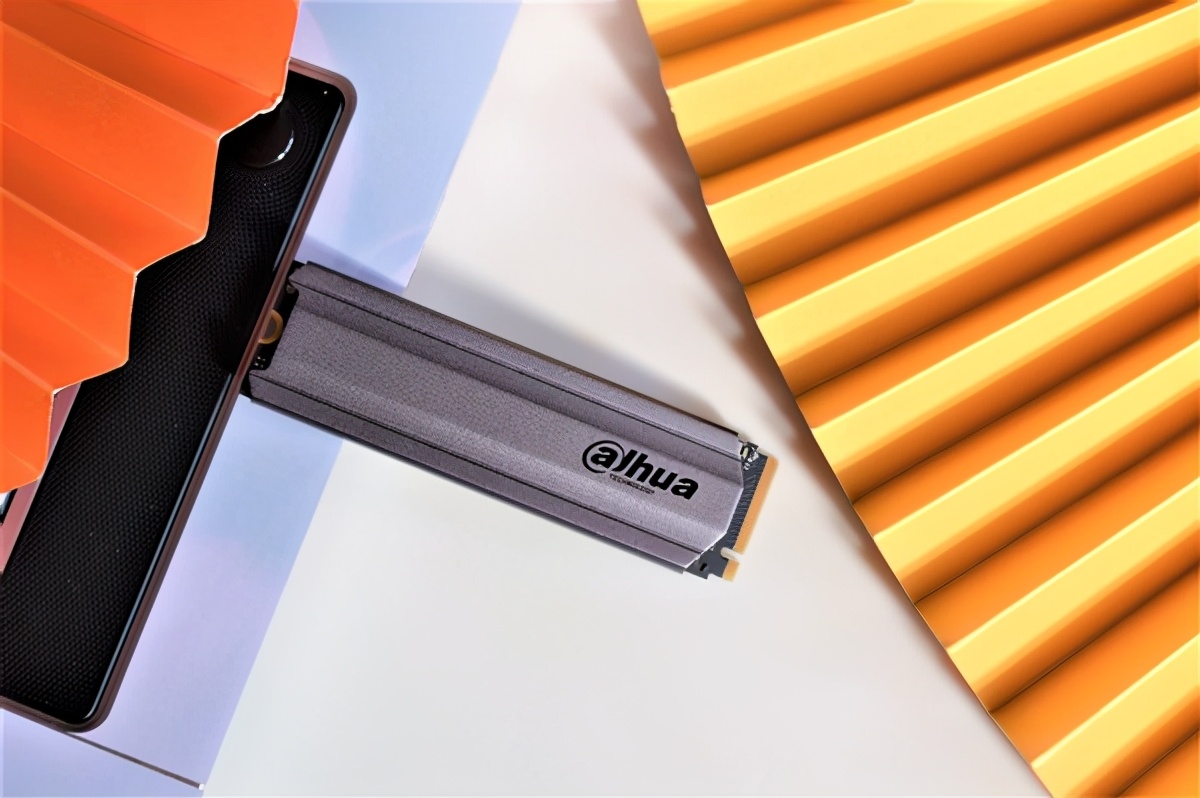 大华c900256g固态测评,大华c900plus-bm.2nvme