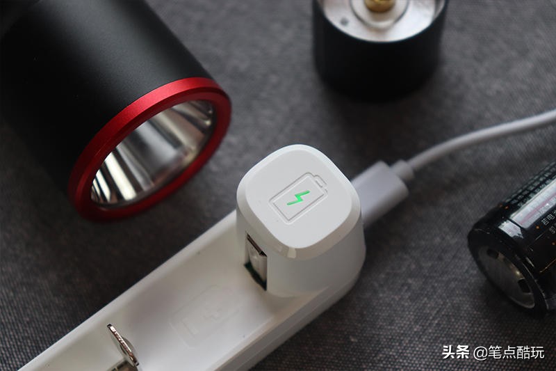 强光超长待机手电筒推荐,小米极蜂手电筒正确拆解方法教程