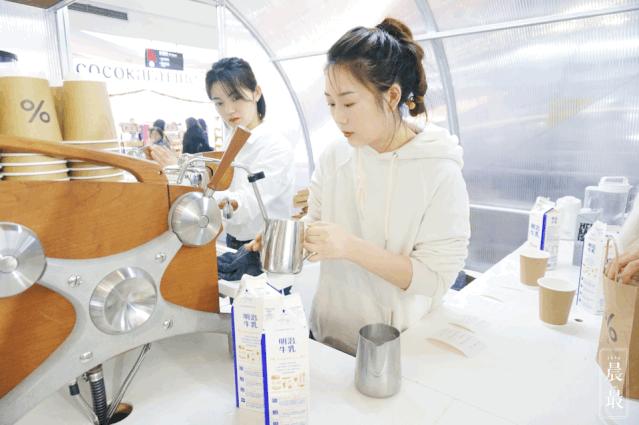 阿卡贝拉年会大合唱创意节目,阿卡贝拉演出现场