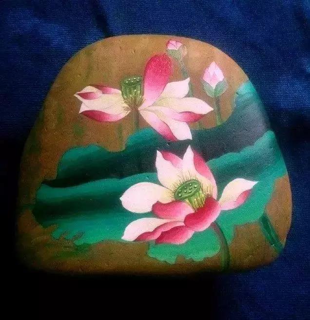 禅意石头画荷花画法,石头画图片大全简单荷花风景