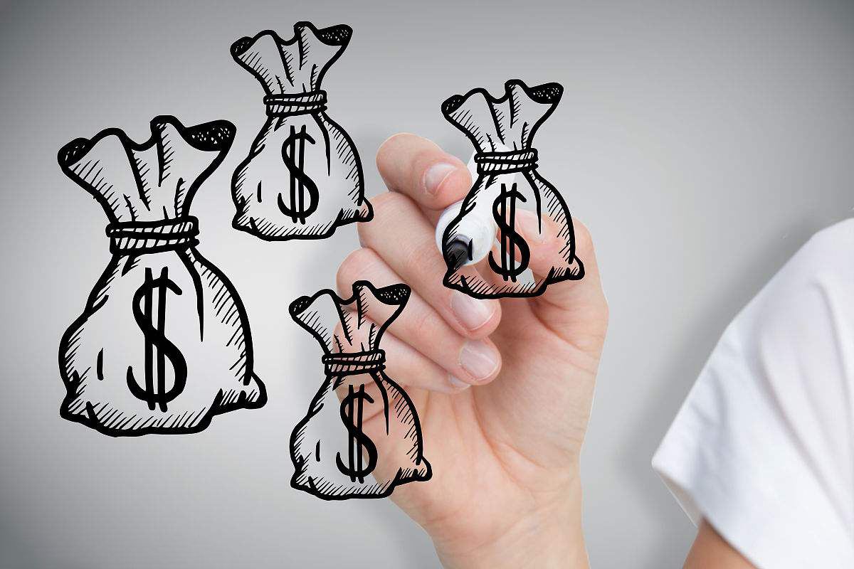 本科毕业这四个专业最不好找工作,大学读什么专业以后工资高待遇好