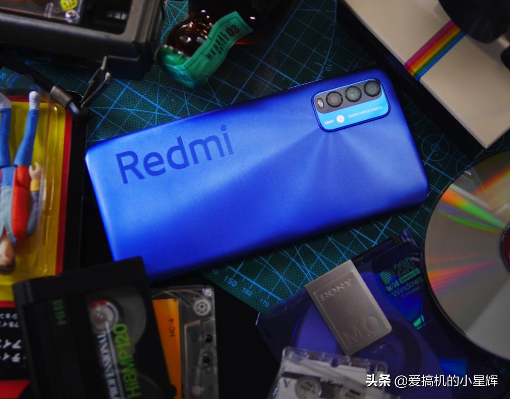 仅899元，荣耀百元机现货供应，5000mAh+128GB，网友却表示纠结了