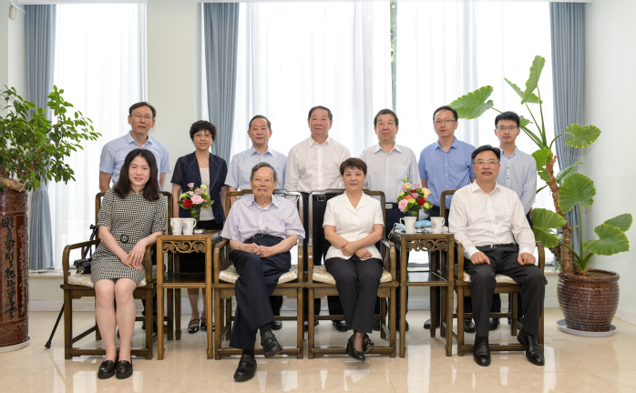 录取分数线低,推免保研率高,除了低调朴实的安徽大学,还有谁?