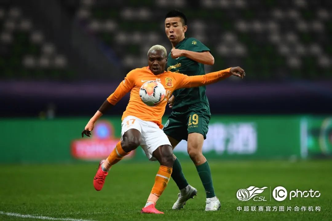 武汉卓尔客场胜广州恒大,武汉卓尔战胜青岛视频
