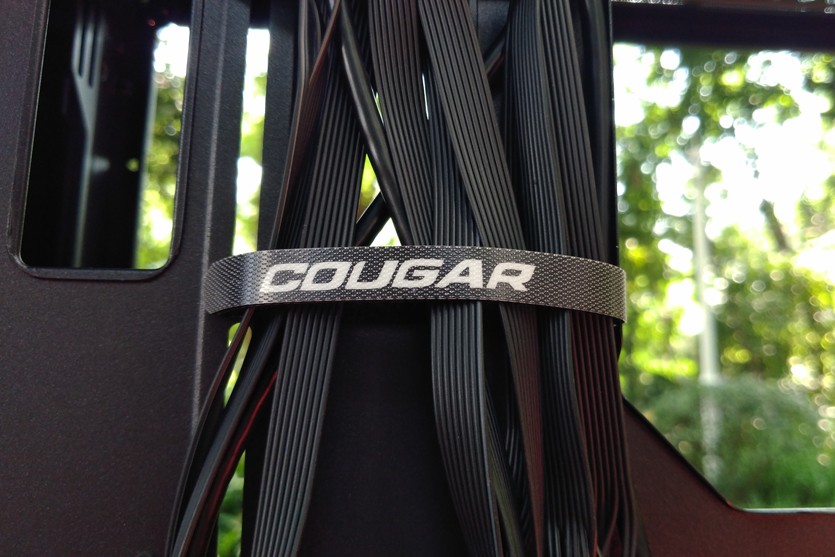 影武者x5机箱好不好,影武者x5机箱接主板