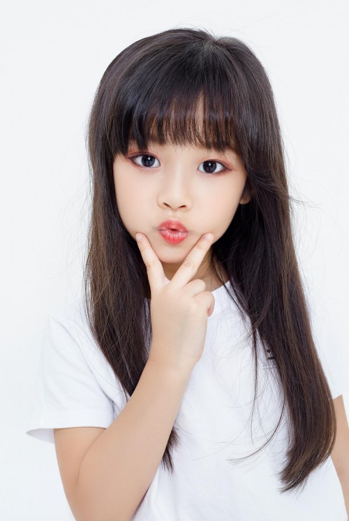 梁熙妍参加“2019澳门国际少儿时装周全国总决赛”