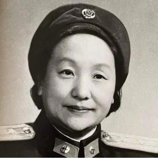 1972年,王树声将军之子在婚前三天出车祸,王树声如何处理司机?