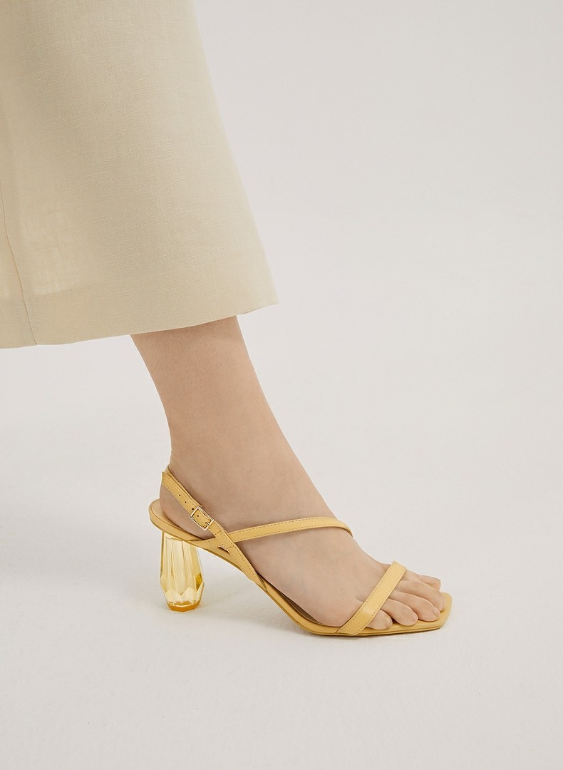 小ck缎面高跟凉鞋怎么穿搭,澳洲高跟凉鞋细跟试穿视频