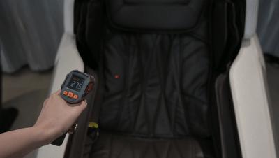 荣泰a60按摩椅真实体验,荣泰a60按摩椅拆卸