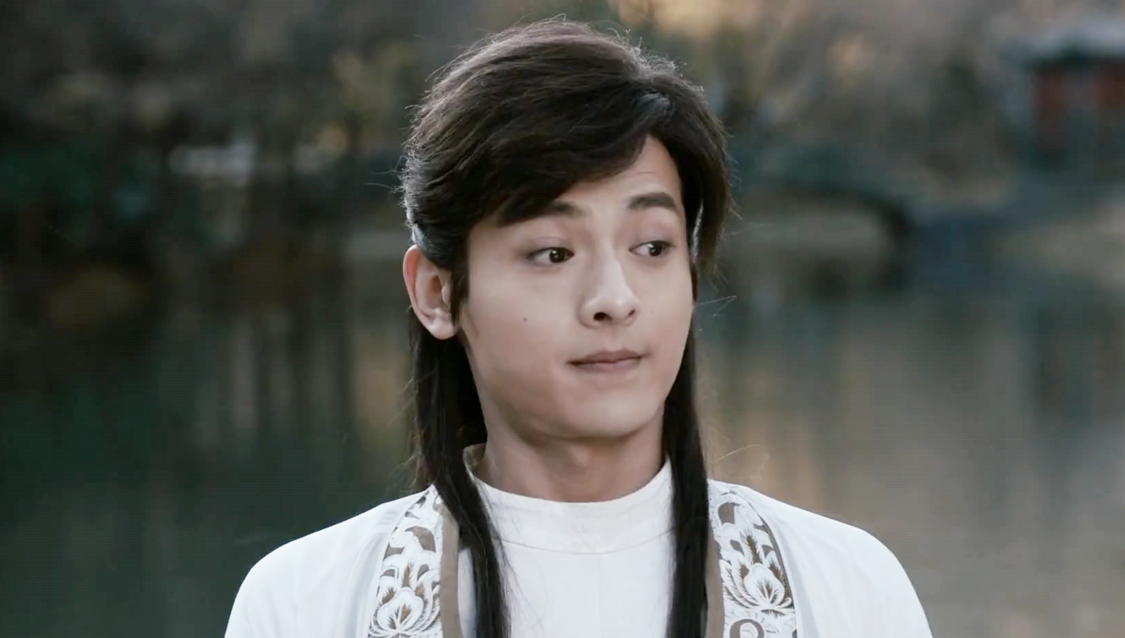 天龙八部王语嫣最后选择慕容复,新天龙八部段誉和王语嫣新旧对比