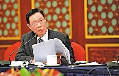 钟南山在武汉事迹,武汉钟南山的事迹