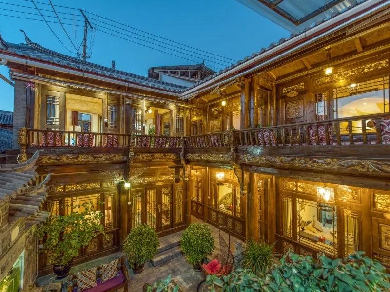 住一晚送一晚！赶紧去丽江“艳遇”这家「来了就不想走的客栈」吧