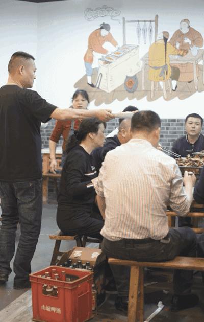 重庆正宗的烤鱼哪个好吃,重庆烤鱼味道好极了