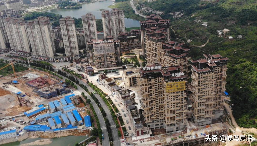 目前花溪房价跌了多少,花溪区房价会跌吗