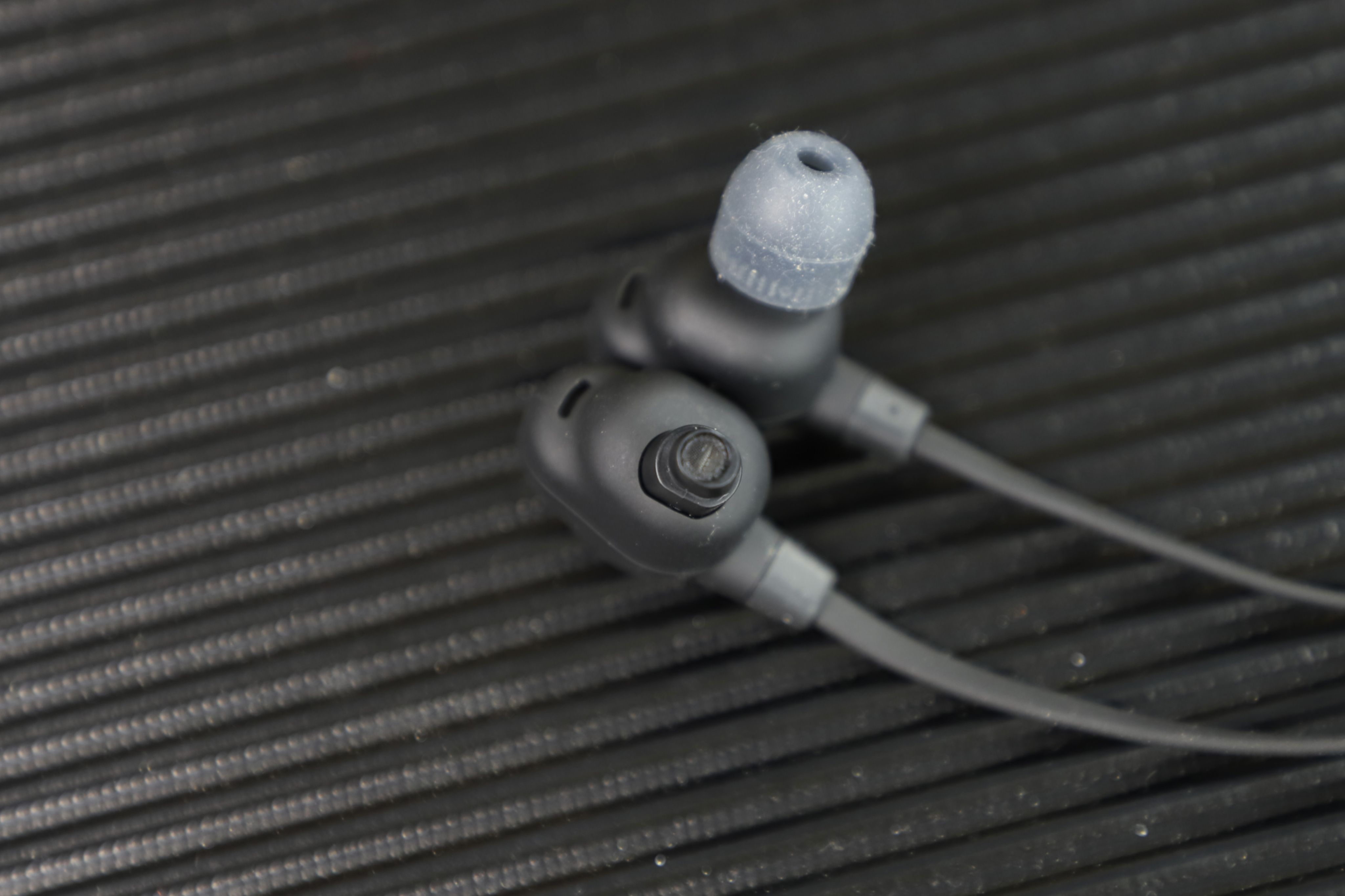 boseqc30和索尼wi1000xm2,索尼wf1000xm3和bose无线降噪耳机