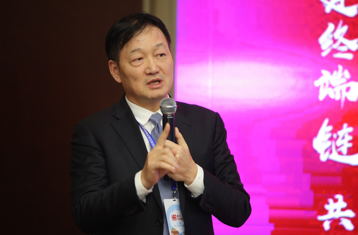 从22头猪养到现在河南首富,20头猪一年能赚多少