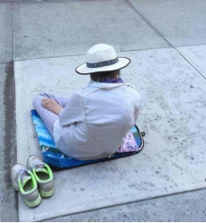 一场疫情再撕“*轮法**功”的“神迹”牛皮