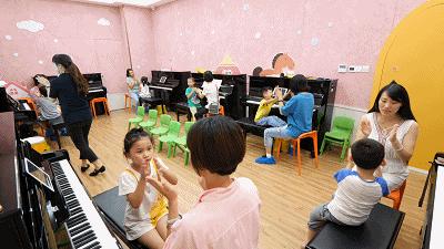 珠江钢琴第一名,珠江钢琴排名前十名