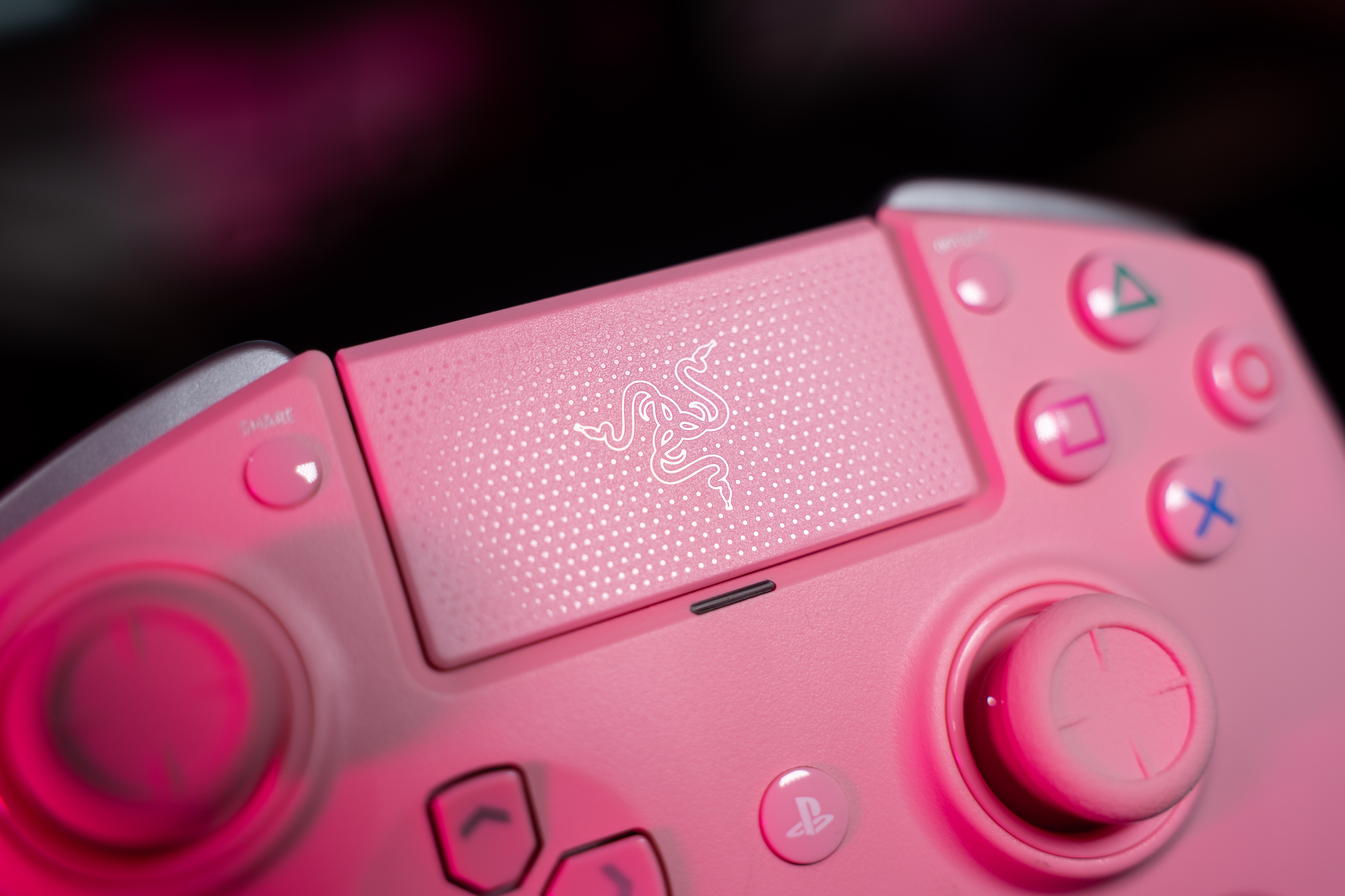 雷蛇ps4飓兽标准版手柄,razer飓风手柄