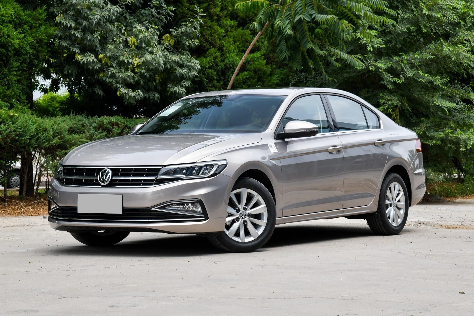 轩逸朗逸英朗卡罗拉宝来思域比较,宝来经典能卖多少钱