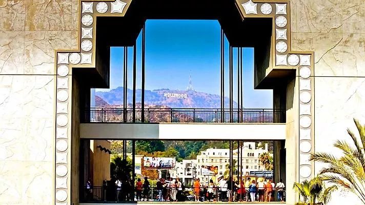 仰拍拍照技巧,仰拍拍照教程