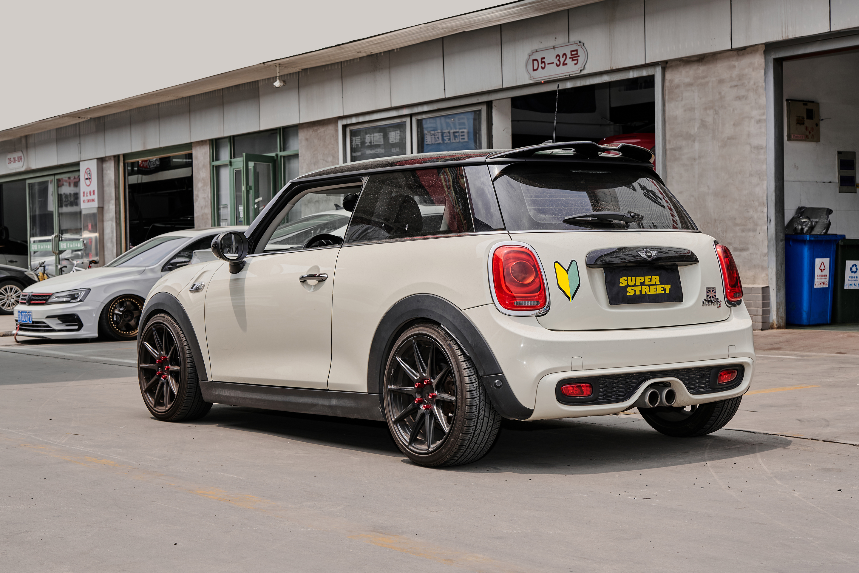 minicooperf56改装避震,享受驾驶乐趣