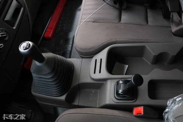 福康欧马可s3自动挡,19款福田欧马可s3