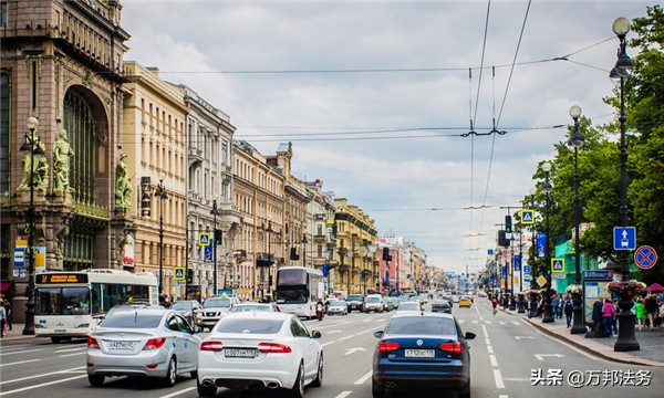 交通肇事罪积极赔偿如何认定,交通肇事罪逃逸的认定标准及处罚