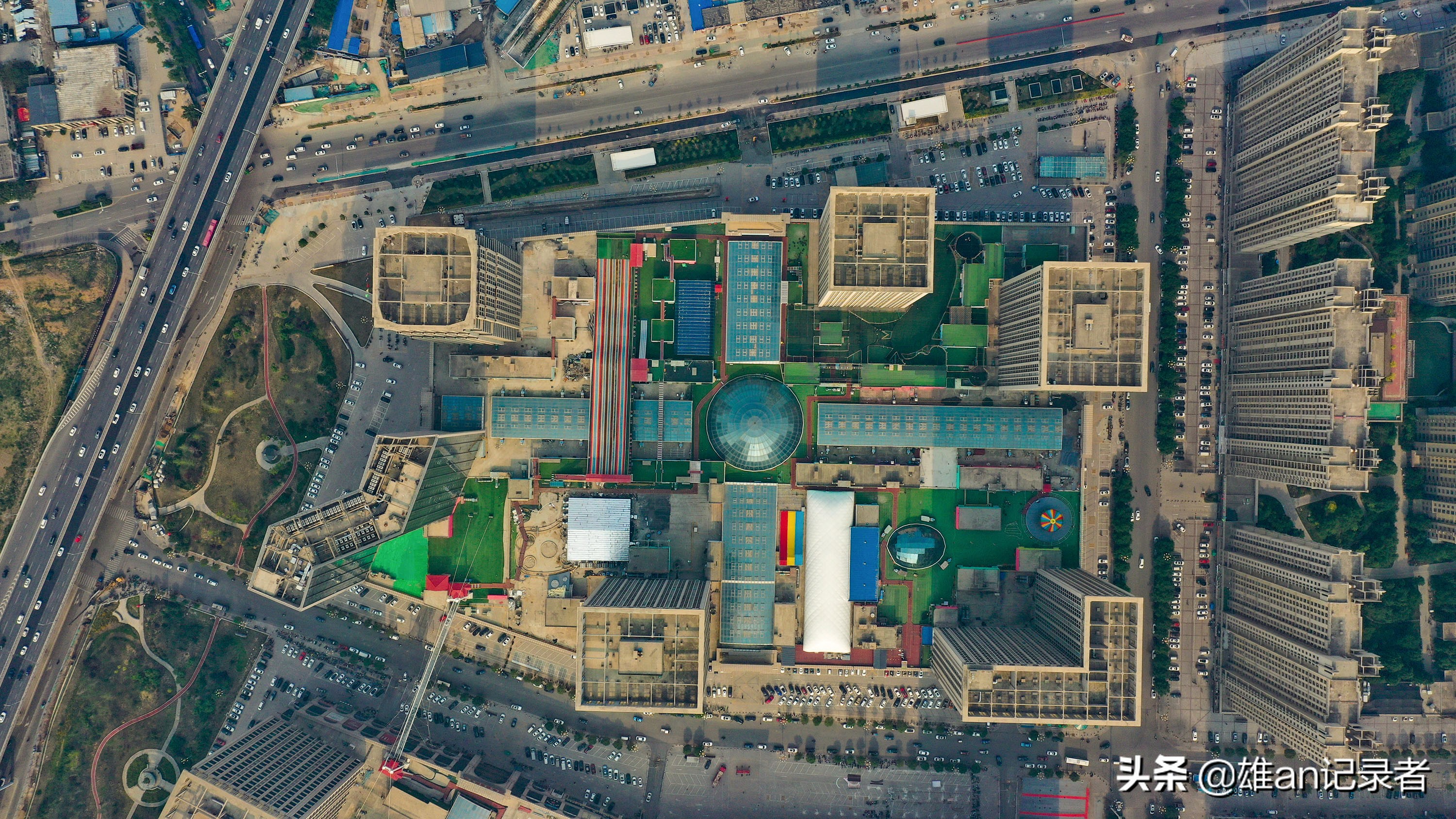 石家庄空中花园游乐场,石家庄一小区高空抛物