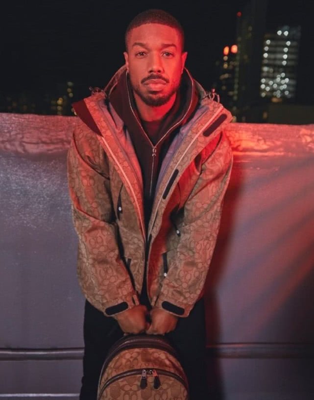 coach蔻驰联名款,蔻驰联名bape皮衣