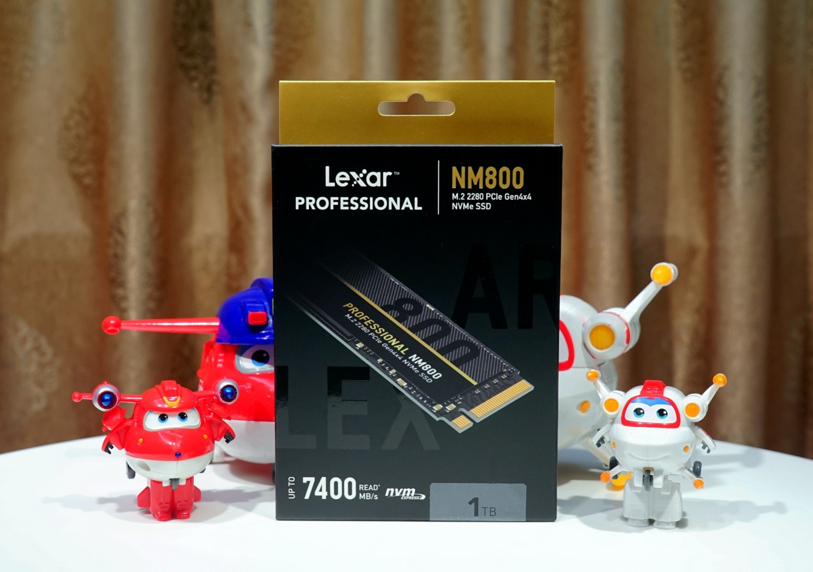 雷克沙m2固态硬盘nm700,读写6000m的固态跑分多少