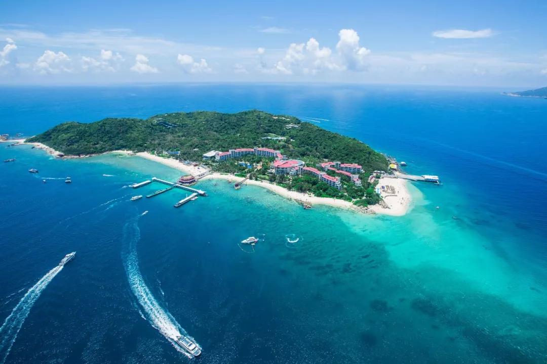 去了三亚不跟团,去了三亚不看海