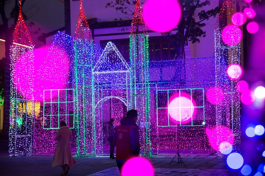 适合夜晚拍照的小众旅游点,热乎又好玩可以拍照的旅游地点
