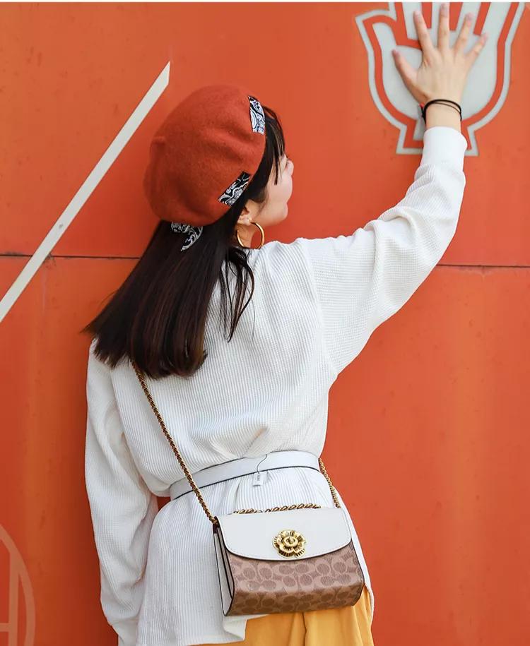 蔻驰经典款包包都有哪些,蔻驰包包哪几款是经典款