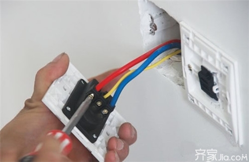 一个插座改成3个插座怎么接线,插座接线图正确的接法