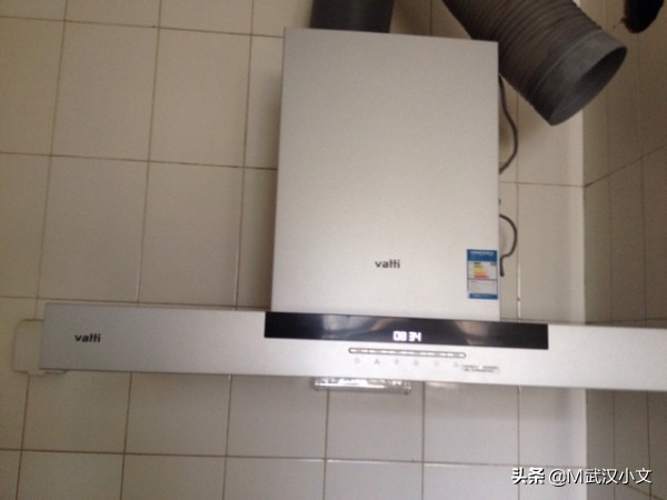 华帝cxw抽油烟机灯拆卸,华帝燃气灶华帝抽油烟机