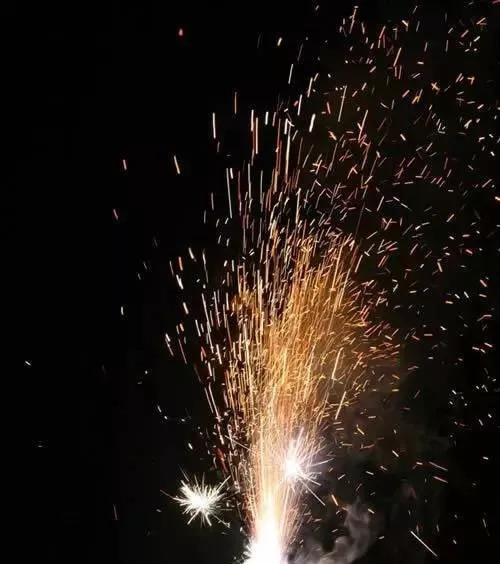 卧推肩膀疼怎么缓解,卧推肩膀疼如何做康复