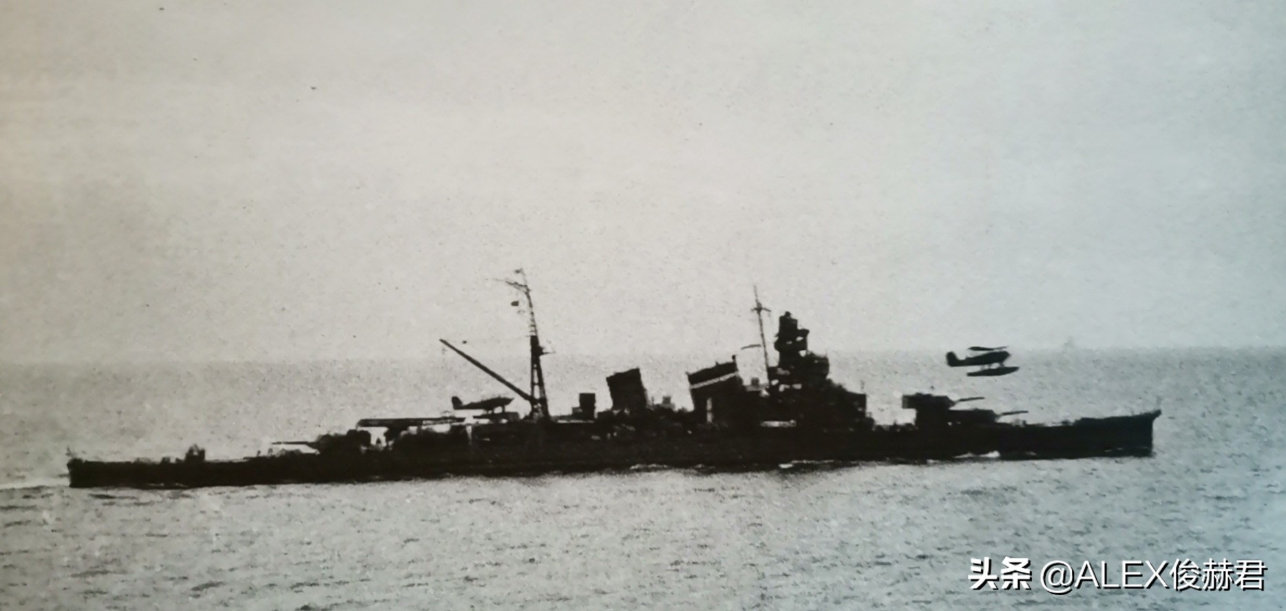 “快马利炮”的日本重巡洋舰：夜间偷袭，最终被航母干翻