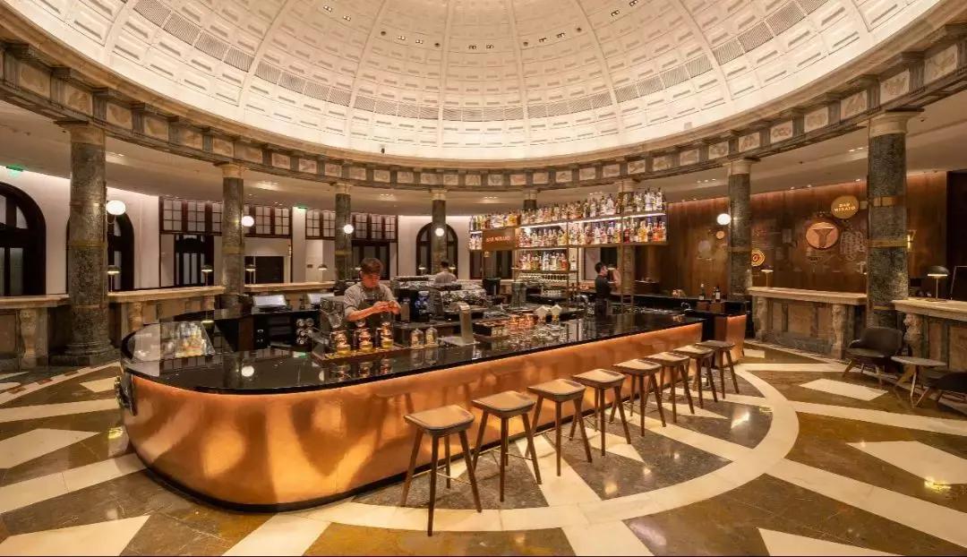 星巴克百年建筑,星巴克翻新