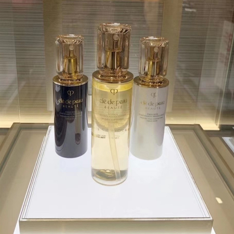 水乳国货排行榜10强相宜本草,cpb水乳抗衰老