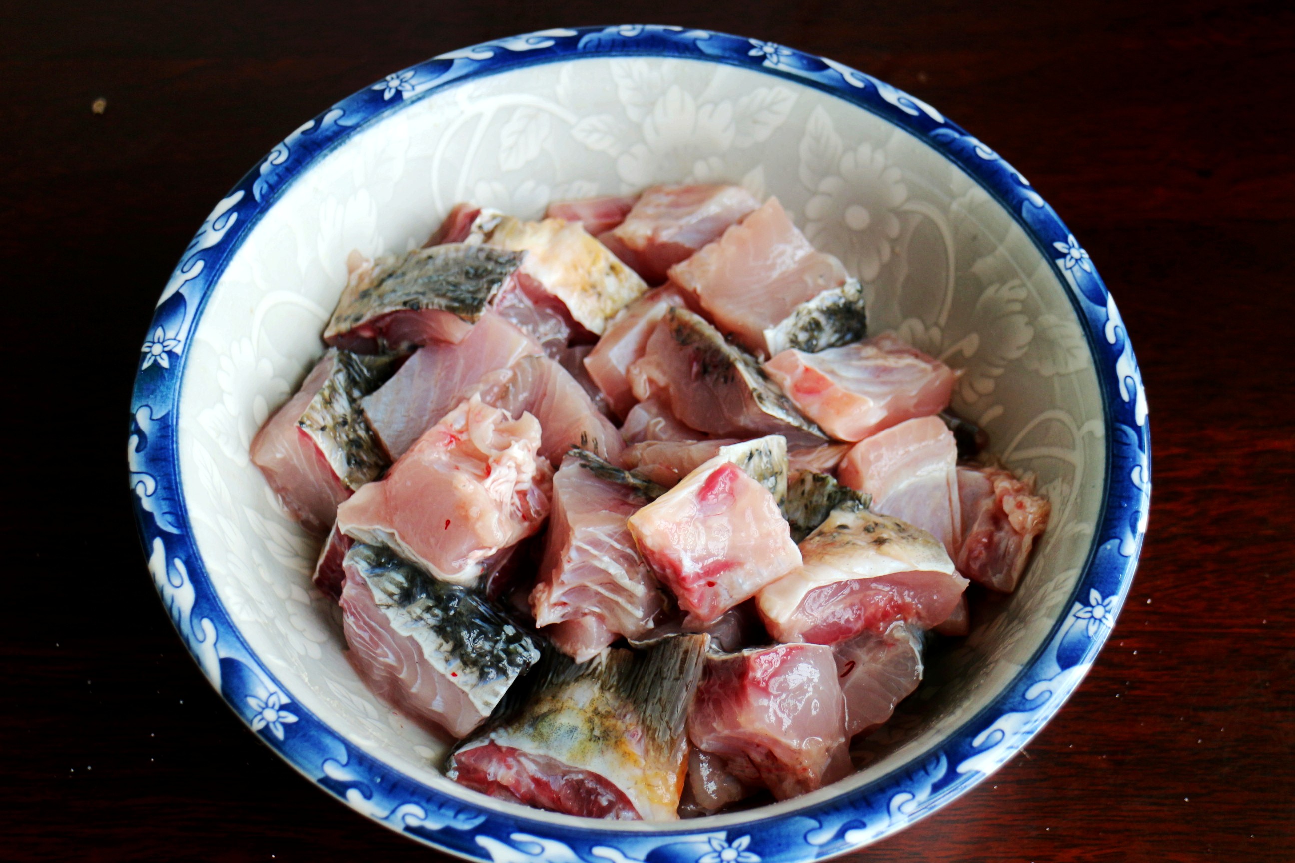 煎鱼块怎么煎又省油,怎样煎鱼块才能入味