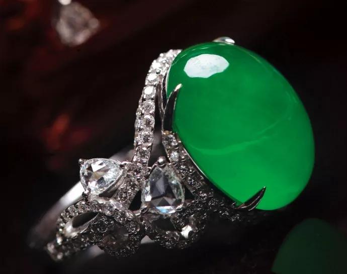 旅游景区的翡翠能不能买？进来告诉你