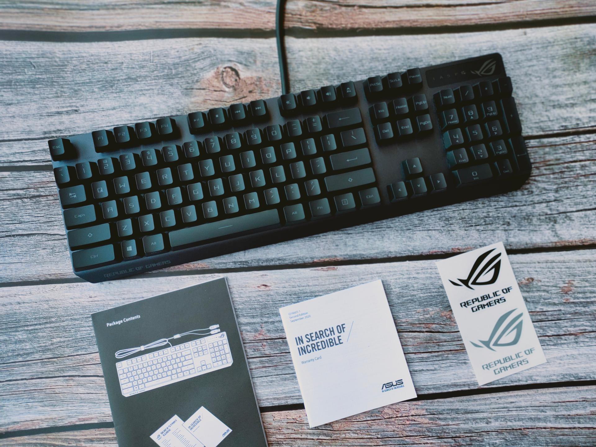 更强寿命和RGB灯光，败家之眼ROG游侠RX光轴键盘