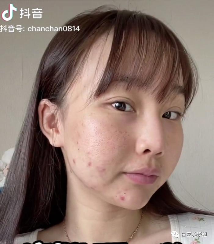 拜佛名媛翻车啦，背景被人扒底朝天